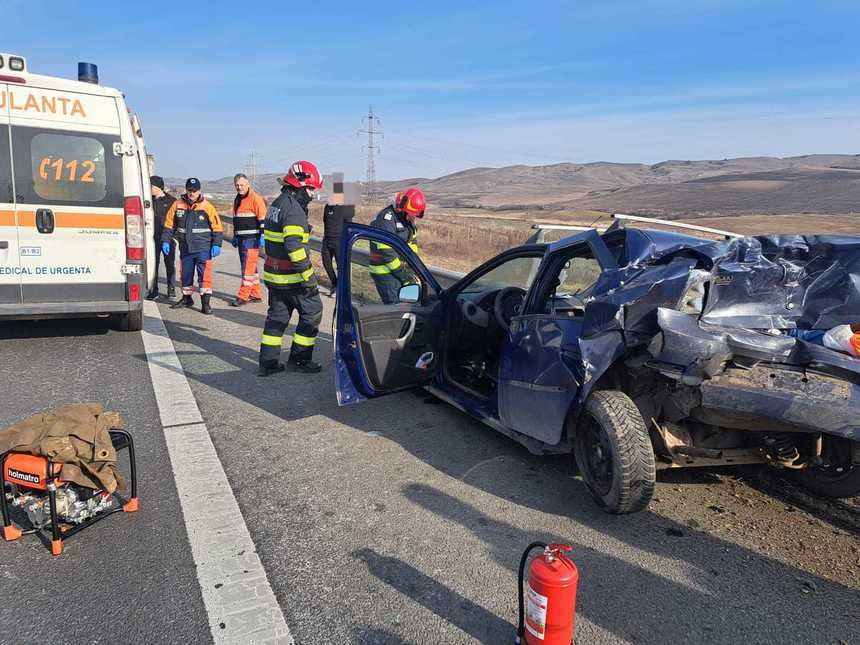 UPDATE - Alba: Accident pe autostradă, un bărbat de 64 de ani a murit / Trafic blocat