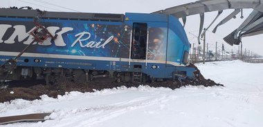 Accident feroviar în judeţul Olt – Traficul feroviar rămâne închis în următoarele zile / Pasagerii, transbordaţi / Alte măsuri dispuse de CFR