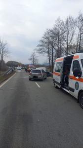 Gorj: Patru persoane, la spital în urma unui accident în care au fost implicate patru autoturisme
