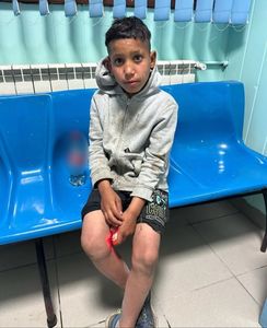UPDATE - Mureş: Copil de zece ani, căutat de poliţişti după ce a plecat de o casă de tip familial şi nu s-a mai întors/ Băiatul, găsit în gara Războieni