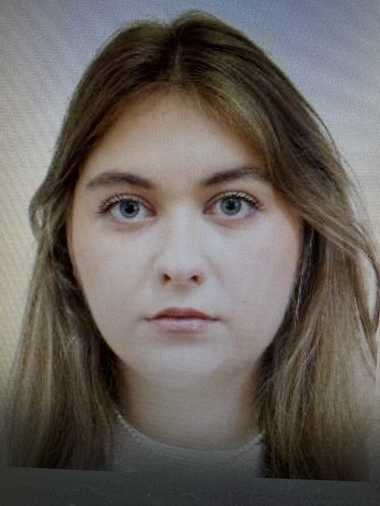 UPDATE - Timişoara: Studenta de la Facultatea de Medicină, dată dispărută, a mers la Poliţie spunând că a înnoptat pe câmp / Tânăra a plecat la facultate, dar nu s-a mai întors acasă