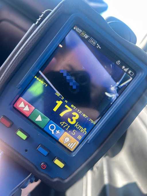 Dolj: Şofer prins conducând cu peste 170 de kilometri pe oră, pe drumul expres 12 - FOTO
