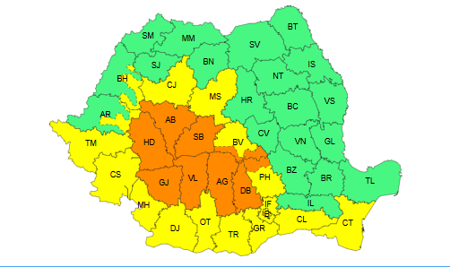 Vremea se strică şi mai mult - A fost emis cod galben şi cod portocaliu de furtuni / Vremea se răceşte semnificativ, de sâmbătă seară / În unele zone, minimele scad din nou sub zero grade - HARTA