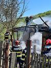 Prahova: Două locuinţe, distruse de un foc lăsat nesupravegheat, în aer liber