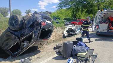 Şapte persoane, rănite într-un accident rutier produs în Vrancea