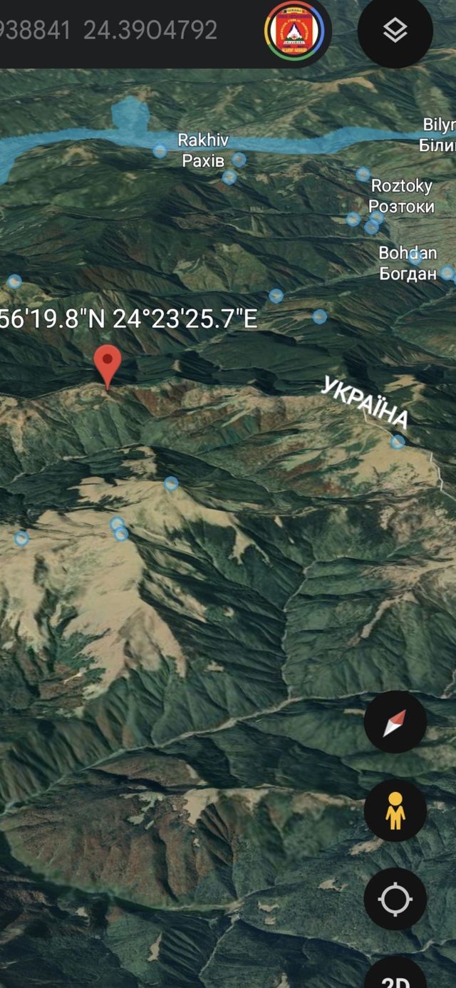 Doi ucraineni rătăciţi de trei zile în zona montană din Maramureş au cerut ajutor / Nu au provizii, nu se pot orienta şi sunt uzi