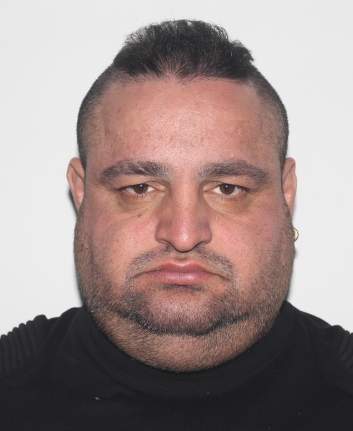 Bărbat din Gorj, pe numele căruia exista mandat de arestare preventivă pentru şantaj şi instigare la violenţă, găsit în Italia