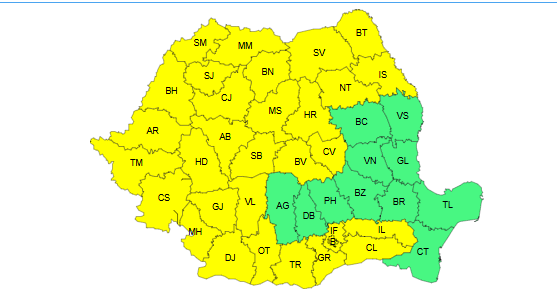 Valul de căldură se prelungeşte – Cea mai mare parte a ţării, sub cod galben de caniculă sâmbătă şi duminică / Vineri, cod portocaliu de furtuni, în Oltenia, nordul Moldovei şi local în Carpaţii Meridionali şi Orientali

