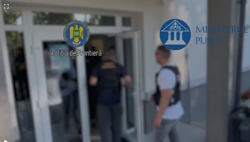 Suceava - 93 percheziţii într-un dosar vizând acte de identitate cu domiciliul fictiv pentru cetăţeni ruşi, moldoveni şi ucraineni - FOTO, VIDEO