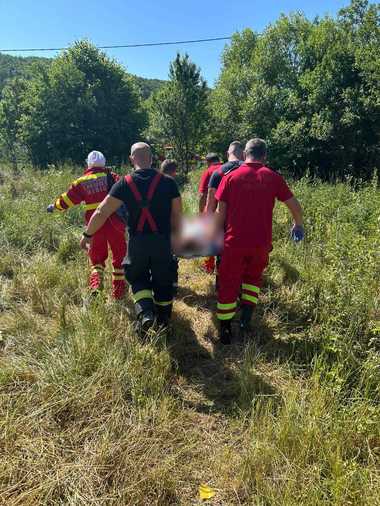Cluj: Două persoane, intoxicate cu monoxid de carbon într-un puţ - FOTO