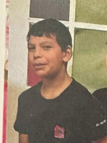 Mureş: Copil de 10 ani, aflat în grija statului, căutat de Poliţie după ce a plecat din grupul de copii cu care se juca într-un parc
