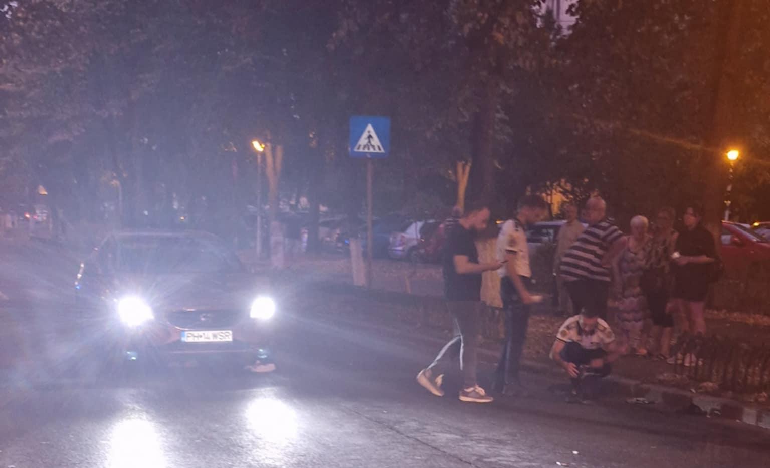 Poliţist implicat într-un accident rutier, pe o stradă din Ploieşti/ Autoturismul condus de agentul aflat în timpul liber a lovit un bătrân care traversa strada pe trecerea pentru pietoni