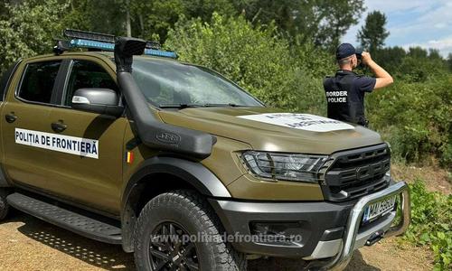 Peste 5.400 de cetăţeni ucraineni au trecut ilegal frontiera în România, în primele şapte luni ale anului / În trei cazuri, cetăţeni ucraineni care obţinuseră protecţie temporară în România au devenit apoi călăuze pentru alţi conaţionali, fiind arestaţi 