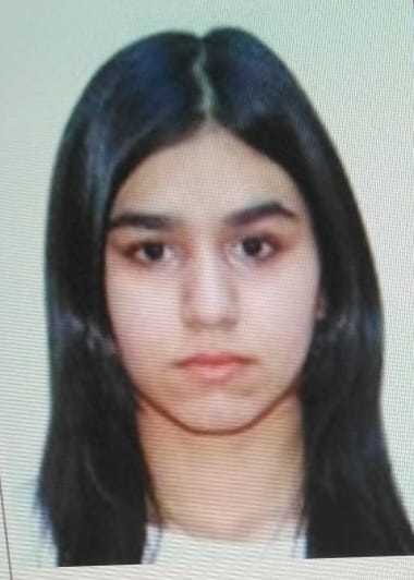 Adolescentă de 14 ani dată dispărută din Braşov, găsită după o săptămână în casa unui tănăr din judeţul Suceava, deşi ceruse un ordin de protecţie împotriva bărbatului / Acesta i-a interzis să părăseasc locuinţa / A fost arestat