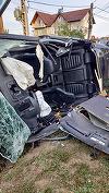 Accident grav în judeţul Argeş. Doi şoferi de 21 şi 23 de ani au murit, după ce maşina unuia a intrat pe contrasens, într-o curbă, cel mai probabil din cauza vitezei - FOTO
