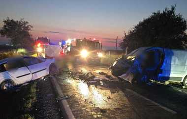 Bihor - Trei persoane au murit în urma unui accident rutier produs pe DN 19 E - FOTO
