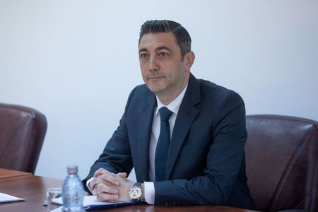 Procurorul general, întrebat despre bărbatul acuzat că ar fi divulgat secrete de stat unor ofiţeri KGB din Belarus: Ştiu că se efectuează percheziţii informatice în acest dosar, prin urmare un tablou complet îl vom putea avea la finalul la anchetei DIICOT