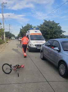 Neamţ: Un copil de 6 ani a murit după ce a fost lovit de o maşină