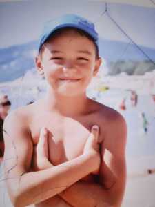 Mesaj RO-Alert în Ploieşti şi localităţile limitrofe, după dispariţia unui copil de 10 ani / Semnalmente

