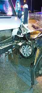 Cluj: Opt persoane au ajuns la spital în urma unui accident produs în Câmpia Turzii, între un microbuz şi un autoturism 
