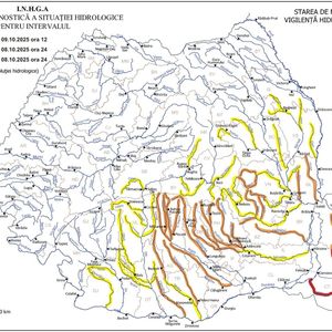 Cod roşu de inundaţii pe râuri din judeţul Constanţa / Cod portocaliu pe râuri din mai multe zone ale ţării / Apele Române: Tâurile mari nu vor pune probleme semnificative, fiind protejate de lucrările hidrotehnice 


