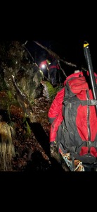 UPDATE - Acţiune a Salvamont Maramureş pentru salvarea a trei tineri ucraineni, blocaţi într-o zonă stâncoasă, în apropierea vârfului Pop Ivan / O a doua acţiune de salvare, în curs pentru salvarea altor trei tineri ucraineni
