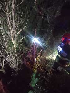 Harghita: Şapte adolescenţi, cu vârste cuprinse între 15 şi 17 ani, implicaţi într-un accident / Un ATV cu remorcă s-a răsturnat / Mai multe victime vor fi transportate la spital