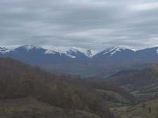 Tânăr ucrainean, recuperat din Munţii Maramureşului după o acţiune care a durat şase ore. El se afla de 21 de zile pe drum şi de patru zile nu mai avea provizii

