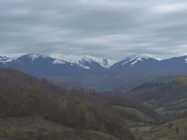 Tânăr ucrainean, recuperat din Munţii Maramureşului după o acţiune care a durat şase ore. El se afla de 21 de zile pe drum şi de patru zile nu mai avea provizii