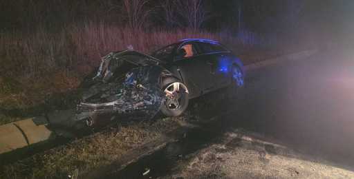 UPDATE - Accident grav la graniţa judeţelor Galaţi şi Vaslui - O persoană a murit şi două au fost rănite / Cum s-a produs evenimentul / Starea victimelor - FOTO, VIDEO