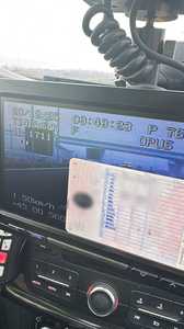 Gorj: Doi şoferi, prinşi circulând cu viteză foarte mare, în condiţii de ceaţă, pe centura ocolitoare a oraşului Târgu Jiu
