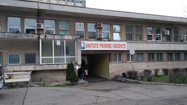 Constanţa: Mai multe persoane, printre care şi Makaveli, au încercat să externeze o pacientă de la Spitalul Judeţean / Acestea sunt acuzate că au ameninţat personalul medical / Poliţiştii afirmă că situaţia a fost calmată fără incidente