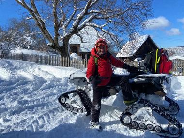 Hunedoara - Intervenţie a salvamontiştilor pentru recuperarea unor turişti care au rămas blocaţi pe munte