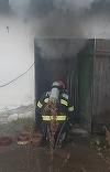 O femeie din Bihor a murit într-un incendiu care i-a cuprins casa. Este al doilea deces produs în judeţ, într-o singură zi, în astfel de circumstanţe / Recomandările pompierilor
