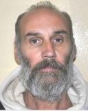 Deţinut de la Penitenciarul Giurgiu, dat în urmărire naţională întrucât nu a revenit la locul de detenţie după o întrerupere a executării pedepsei/ Bărbatul, condamnat pentru viol şi lipsire de libertate, este considerat evadat
