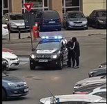 Poliţia Locală şi Primăria Bucureşti, apel către şoferi: Nu le mai daţi bani parcagiilor! / Nu este doar un fenoment deranjant, ci şi o formă de înşelăciune care trebuie oprită - VIDEO 