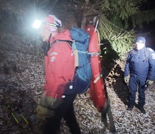 Cei doi ucraineni rătăciţi în Munţii Maramureşului au fost găsiţi / Operaţiunea, îngreunată pentru că nu au respectat indicaţiile / Tânărul de 25 de ani, insulino dependent, este în stare gravă