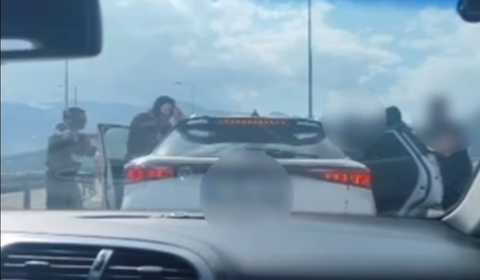 Ialomiţa: O persoană implicată într-un dosar de tentativă de omor, prinsă şi arestată preventiv/ Aceasta este acuzată că, alături de alte patru persoane, a pătruns în locuinţa unui bărbat din Bărcăneşti