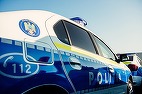 Doi poliţişti din Brăila, cercetaţi după ce s-au filmat cântând manele în autospeciala de serviciu, în timp sunt îmbrăcaţi în uniformă / ”Să sară permisele, să vină permisele”, cântă unul dintre ei - VIDEO

