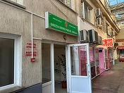 Percheziţii la Direcţia Servicii Publice Botoşani, dar şi la sediile unor firme şi persoane fizice - Cinci suspecţi, acuzaţi că au primit bani pentru a redistribui locuri de veci altor persoane decât celor care le-au concesionat