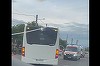 UPDATE - Dâmboviţa - Accident între un autoturism şi un autobuz, la Aninoasa. Trei persoane au fost rănite - FOTO, VIDEO