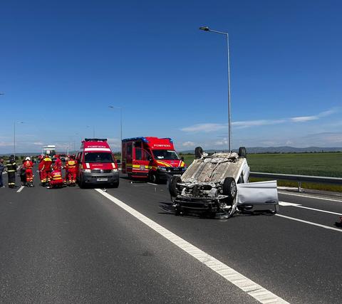 Prahova: Trafic blocat pe DN 1 D Ploieşti-Slobozia, în urma unui accident produs la intrarea de autostrada A7 - FOTO
