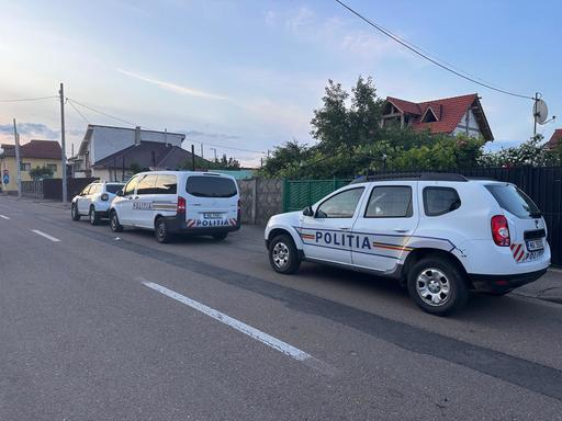 Percheziţii într-un dosar de proxenetism - Cinci bărbaţi din Drobeta-Turnu Severin ar fi exploatat două femei, în judeţele Mehedinţi şi Timiş, cărora le-ar fi înlesnit practicarea prostituţiei cu diferite persoane