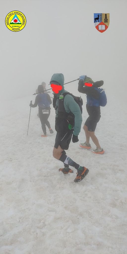Salvamont Braşov - 11 incidente din cauza condiţiilor meteorologice nefavorabile, în timpul competiţiei de alergare montană Transilvania 100. Trei sunt încă în desfăşurare / Salvamont Prahova, în alertă