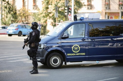 Colet suspect semnalat în apropierea Inspectoratului Judeţean de Jandarmi Botoşani