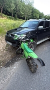UPDATE - Cluj: Copil de 13 ani, grav rănit, după ce a intrat cu motocicleta într-un autoturism/ El a fost dus cu un elicopter SMURD la spital
