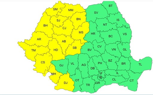 UPDATE - Cod galben de caniculă în mai multe judeţe ale ţării - De duminică, valul de căldură se intensifică şi se extinde / Perioada caniculară, prelungită până marţi seară / Instabilitate atmosferică