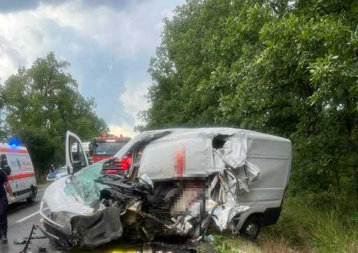 Un mort şi un rănit, într-un accident produs în judeţul Mehedinţi / A fost solicitat elicopterul SMURD - FOTO