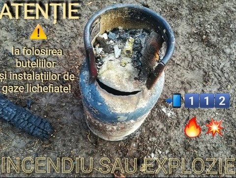 Botoşani : Un nonagenar a ajuns la spital cu arsuri, după ce a încercat să verifice etanşeitatea unei butelii cu flacăra unui chibrit/ Incendiul provocat de aprinderea gazelor acumulate a distrus întreaga bucătărie de vară - FOTO
