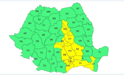 Cod galben de furtuni în mai multe zone ale ţării, luni după-amiază – Meteorologii anunţă averse torenţiale, descărcări electrice, rafale de vânt şi grindină